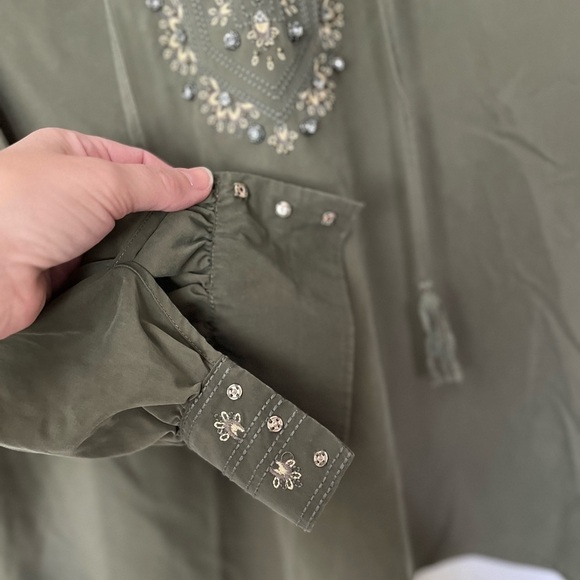 CHICO'S Embellished Peasant Blouse Fern Green Chico’s sz 2 US Women’s 12/14 - Picture 11 of 15